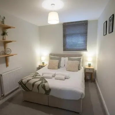 Relaxing Town Centre House - Perfect for Exploring