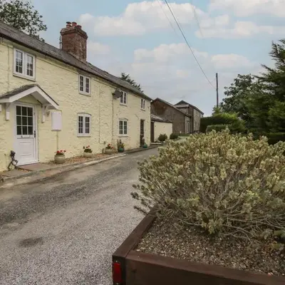 Bluebell's Cottage