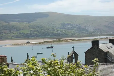 a view of a river with boats in the water at Bryn Mair in Barmouth in Barmouth