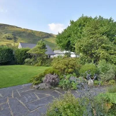 2 Bed in Abergynolwyn 83956