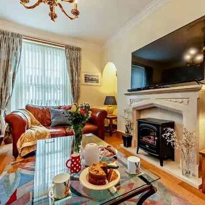 3 Bed in Aberaeron 86578