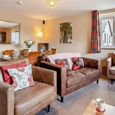 3 bed in Brecon BN304