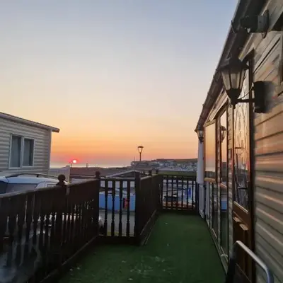 Spacious Luxury Escape with Sea Views and Pet Friendly at Clarach Bay