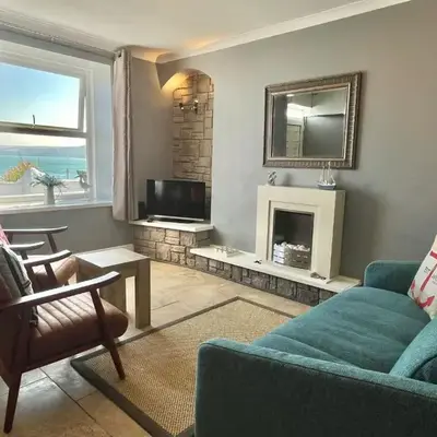 Min y Graig New Quay