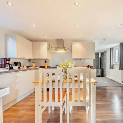 2 Bed in Llwyncelyn 94044