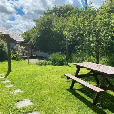 Quirky Cottage with Private Garden Nr New Quay Cardigan Bay