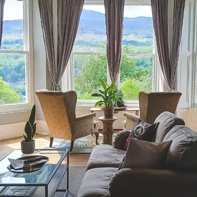 Amazing Cader views Torrent en suite