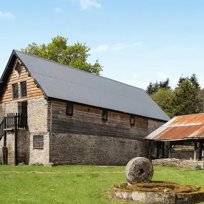 Hayloft Barn