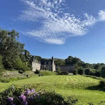 Maes Y Neuadd Country House
