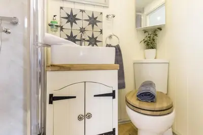a bathroom with a toilet and a sink at 1 Bed in Leintwardine oc-b29785 in Brampton Bryan