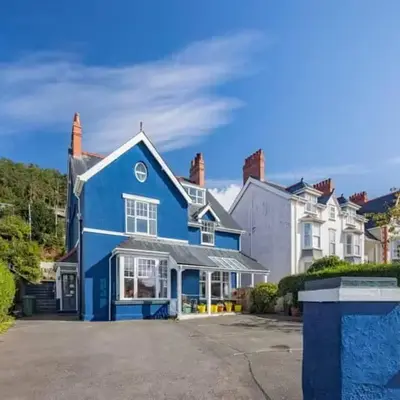 Pencartref- Luxurious Seaside Apartment Aberdovey