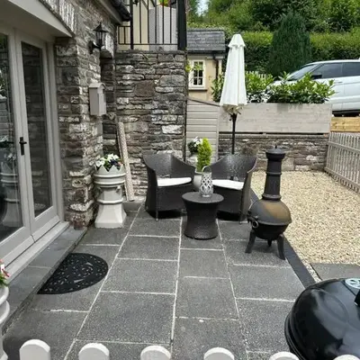 Cosy riverside property