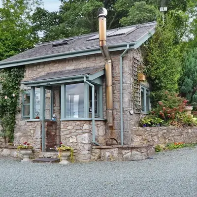 The Pigsty Cottage E2783