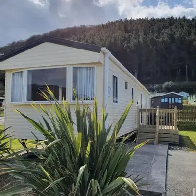 Pet Friendly 3 Bed Static Caravan in Clarach Bay Spacious and Cozy Stay