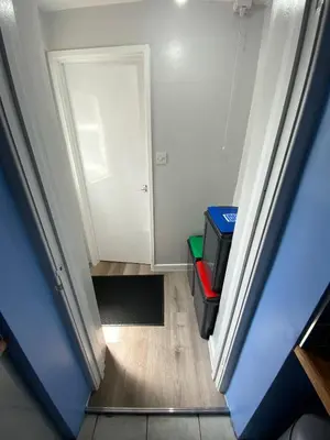 an overhead view of a hallway with a door at Golygfa'r Orsaf Snowdonia national park, Bala lake in Bala