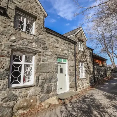 Clywedog Cottage