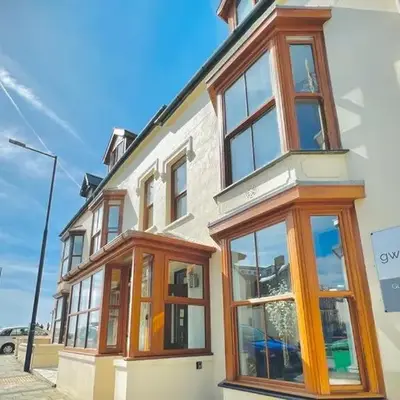 gwesTY Guest House