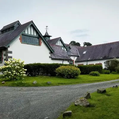 Coach House