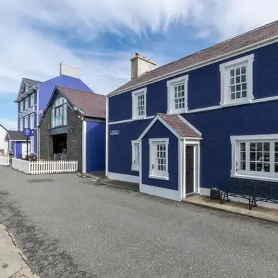 2 Bed in Aberaeron oc-bow173
