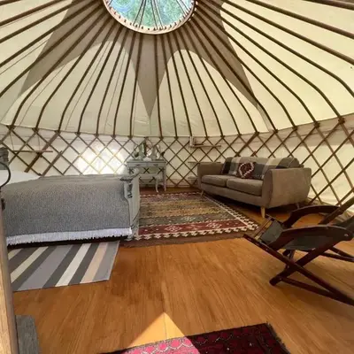 Hinton land glampsite
