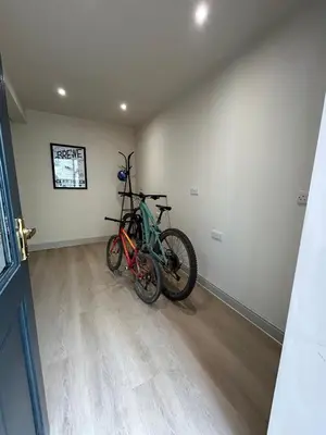 two bikes are parked in a room at Brewe's Loft in Farden