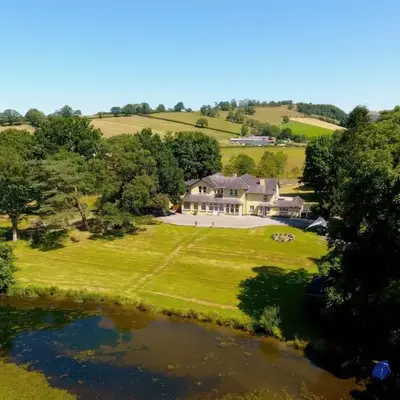 The Retreat at Glanrannell Park House