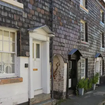Crescent Cottage