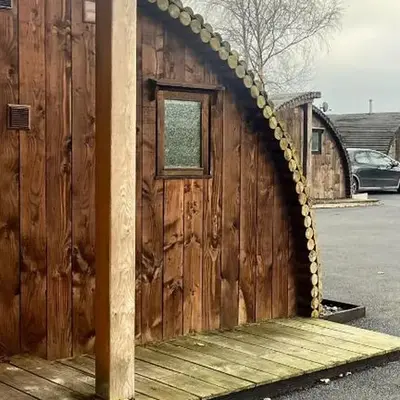 Pod3 - Powys River Pods - Pet Friendly Glamping Pod Builth Wells Powys Wales