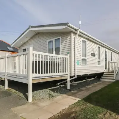 Gold Lodge 201
