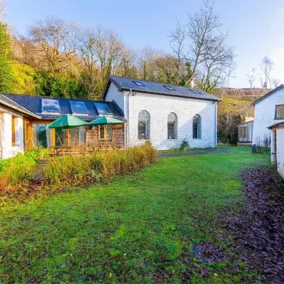 7 Bed in Aberdovey DY034