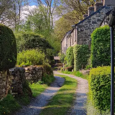 Little Cott - Cosy Welsh Cottage