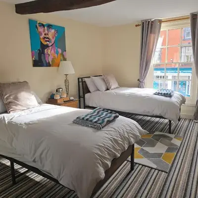 Family room 2 - The Unicorn Hotel