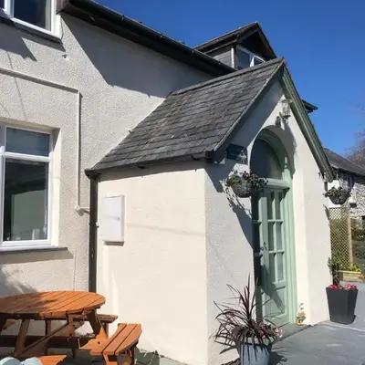 Calm country cottage