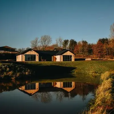 Beacons View Luxury Lakeside Chalet- Trem Y Fan