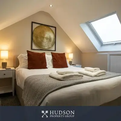 Modern 5 Bedroom Home in Shrewsbury