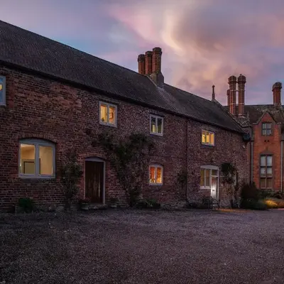 Wyvern House