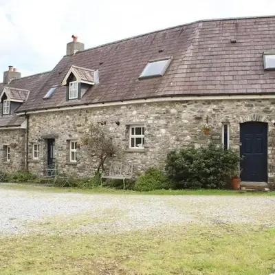 Abbey Cottages- Heron House