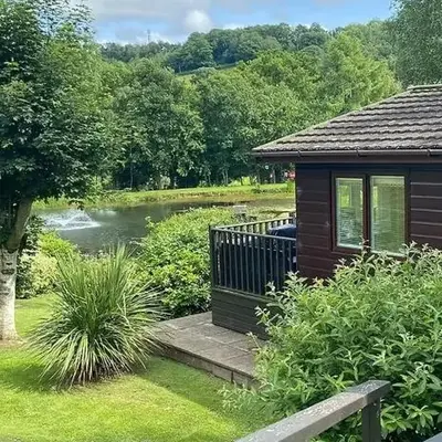 The Little lodge on the lake