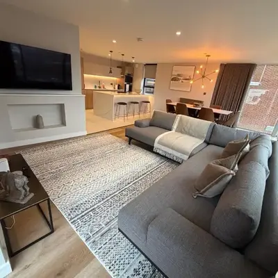3 Bed Spacious Luxury Duplex - Shrewsbury Town Centre