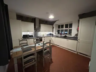 Gallery image of 2 bed house sleeps 4 centre of Welshpool Parking in Welshpool