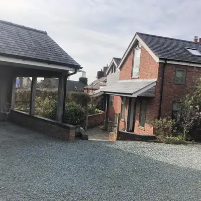 Top House
