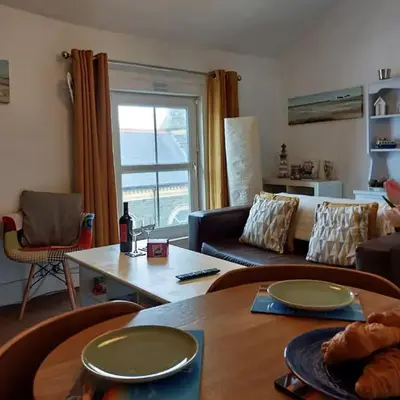 Salt Marsh Apartment
