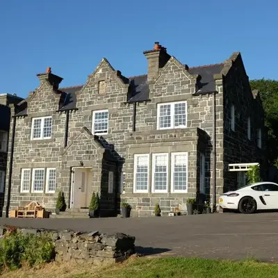 Crown Lodge