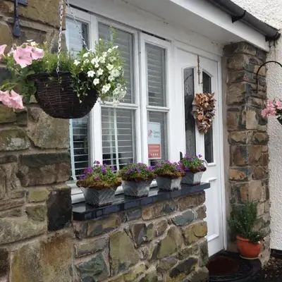 Snowdonia Snug - Studio Style Accommodation