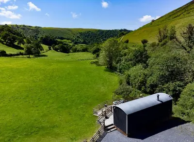 an overhead view of a building in a field at Cegir Escapes in Darowen