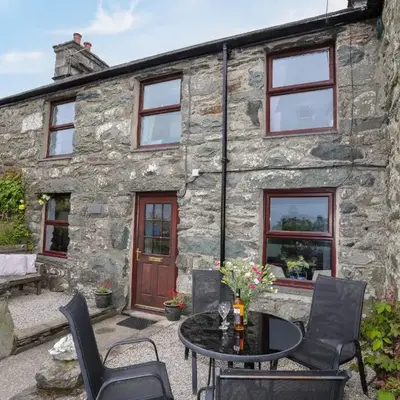 Hendy Cottage