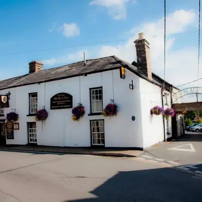 The Old Black Lion