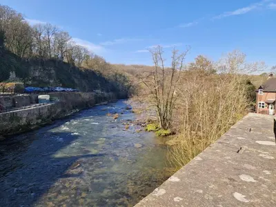 a view of a river from a bridge at Ludlow - Linnet House - Well Presented Townhouse With Parking - Perfect Location For Exploring On Foot, Sleeps Up To 8 Guests - Hosted by RENTMYHOUSE in Ludlow