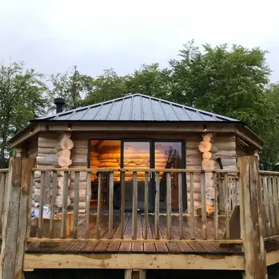 Coed y Marchog Woodland Retreat