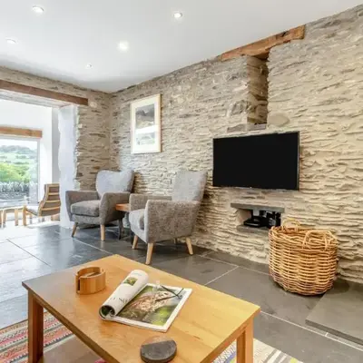 3 Bed in Machynlleth oc-bow40